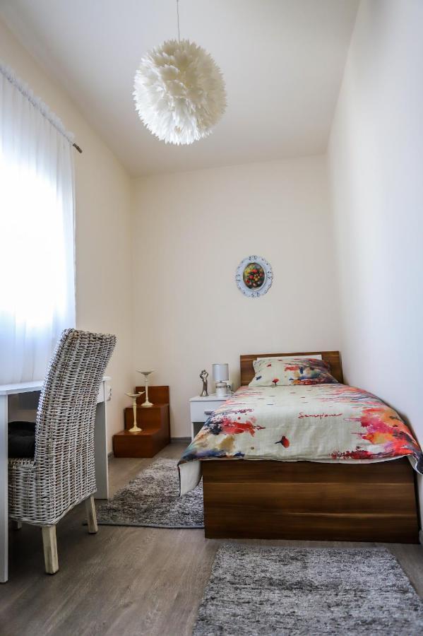 Apartman Veronika Dakovo Exterior foto